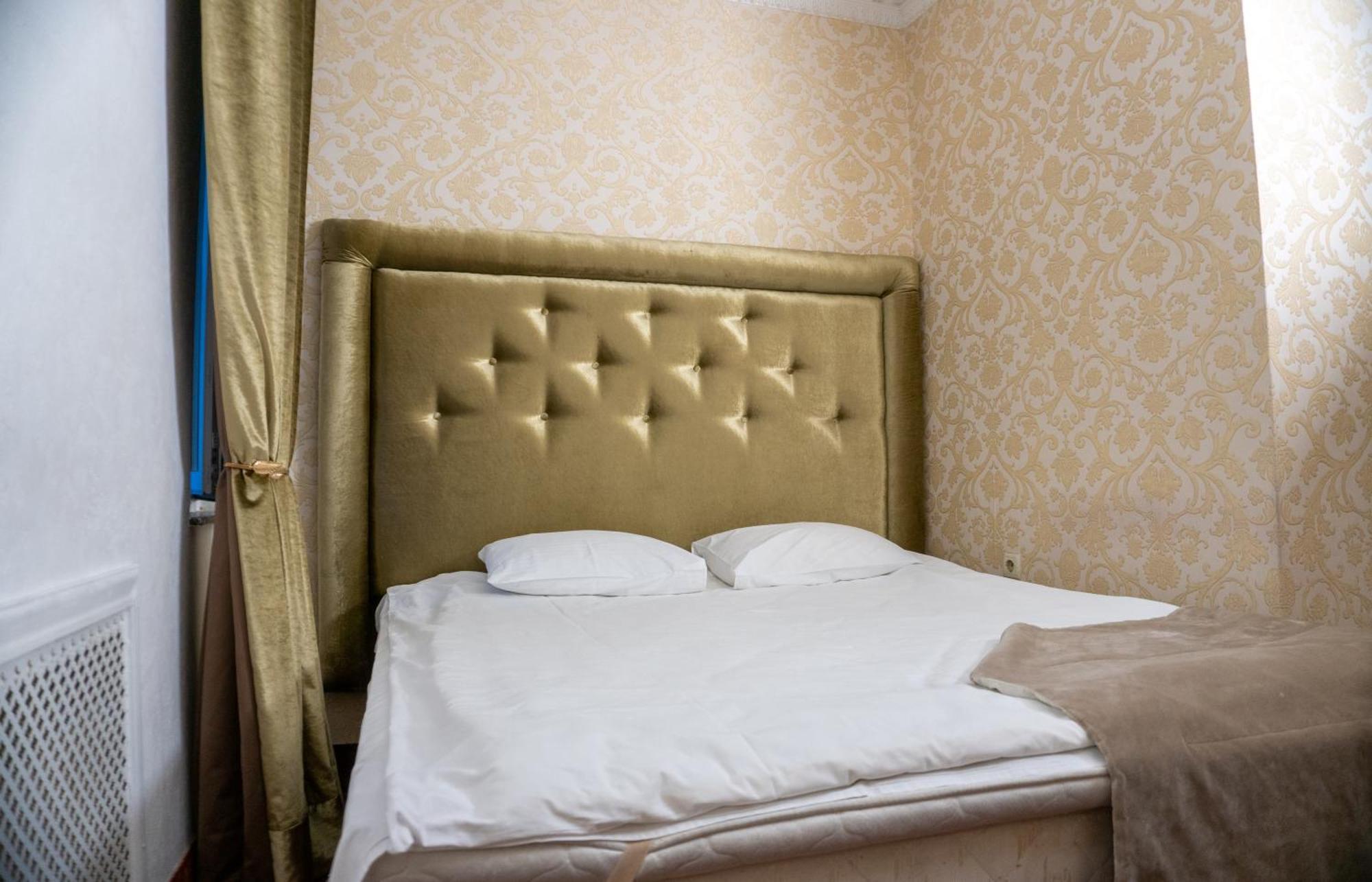 De Paris Hotel Kyiv Exterior photo