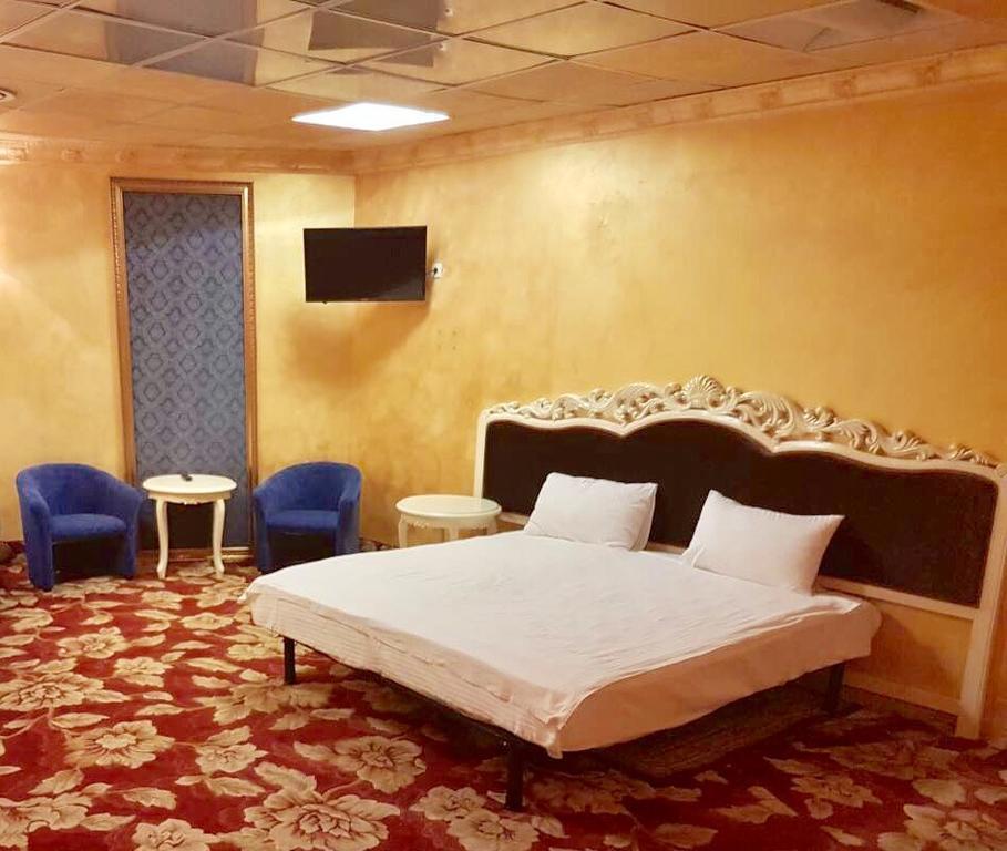 De Paris Hotel Kyiv Exterior photo